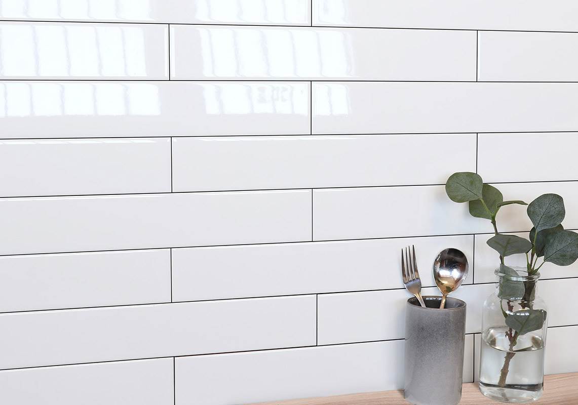 Wall 65×400