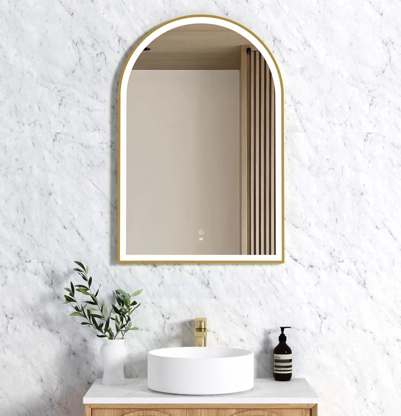 LED Newport 900(H)x450(W) Frameless Tuffi Mirror Soft Square